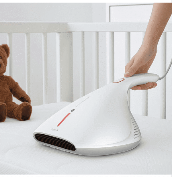 Máy Hút Bụi Khử Khuẩn & Vệ Sinh Giường Nệm Deerma CM800